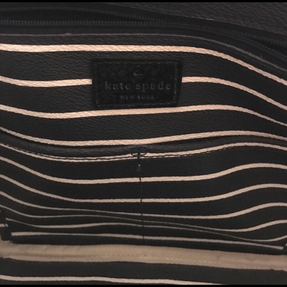 Kate Spade ♠️ Purse - Picture 5 of 8